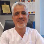 عکس دکتر حسین اکبری
