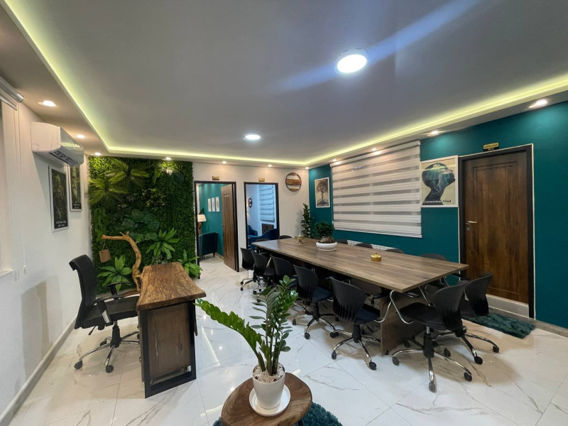 عکس کاوه شکرگزار