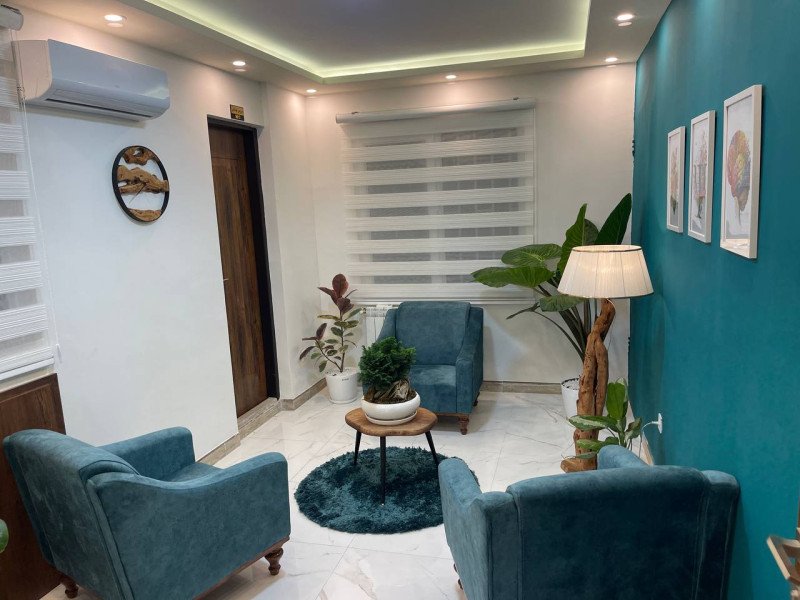 عکس کاوه شکرگزار