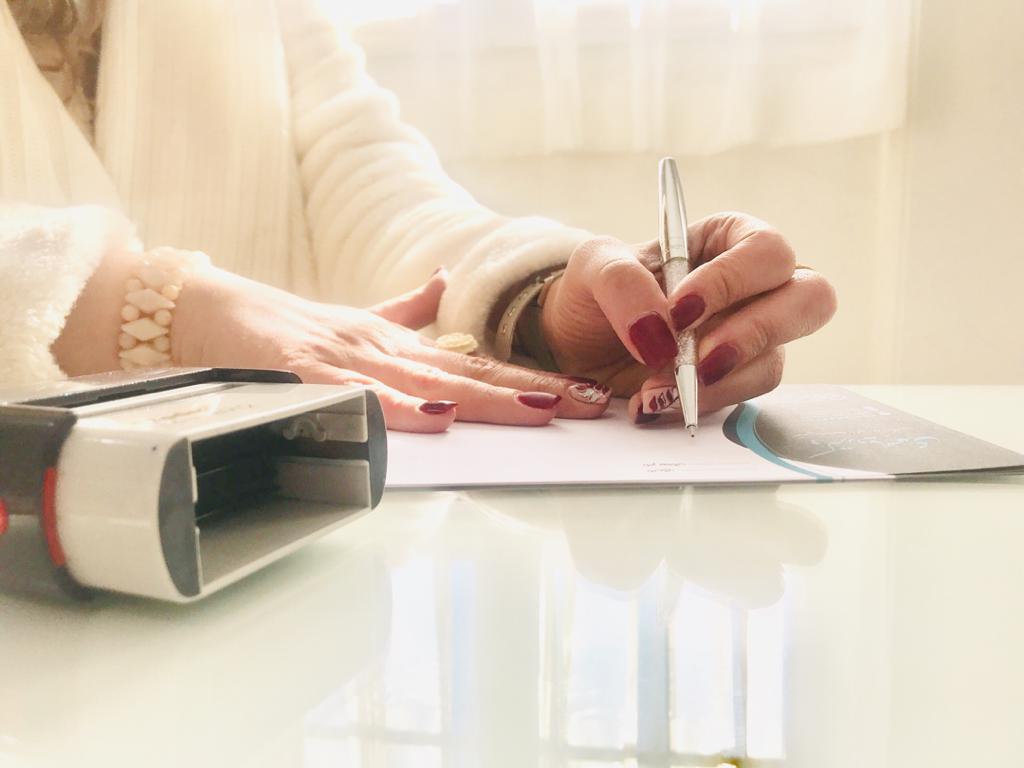 عکس دکتر رویا صمدی